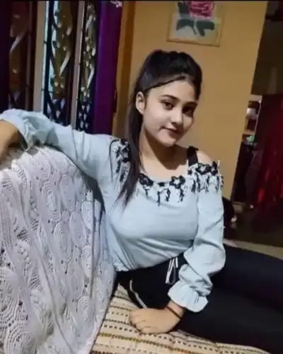 Call Girls Service in Alirajpur